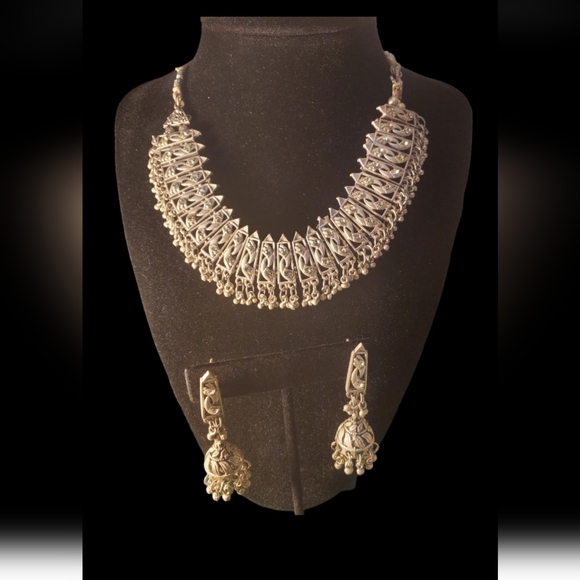 Oxidized indian style set - Picture 2 of 4